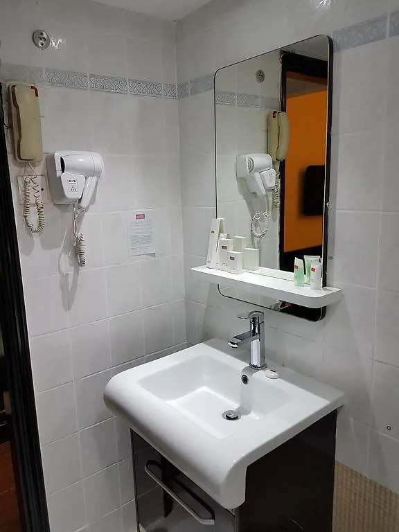 Al Jawhara Metro Hotel Dubai