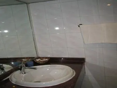 Al Jawhara Metro Hotel Dubai